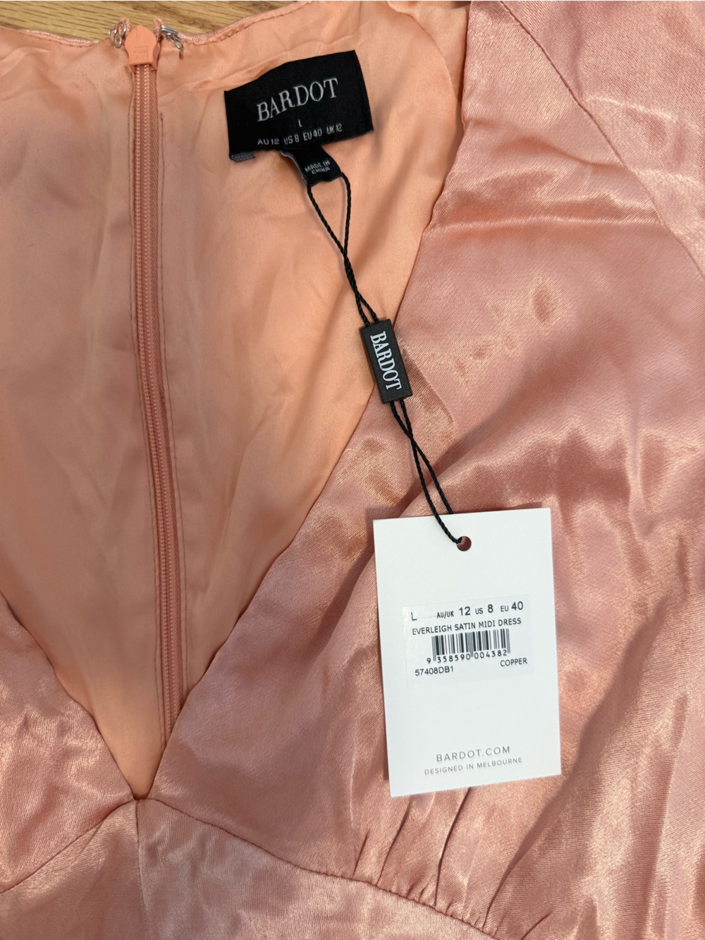 Bardot Everleigh Satin Dress - Picture 4 of 4